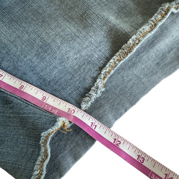 Torrid Shorts Women's 22 Denim Light Wash Long Bermuda Jean - Picture 7 of 10